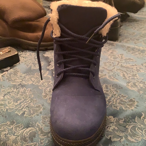 SQL boots - Picture 2 of 3